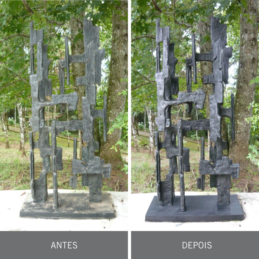 Ante e depois da restauração da escultura pertencente a fase cruzes, feita em bronze, de Felícia Leirner